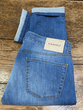 Load image into Gallery viewer, DENIM JEANS 93720-302 LT BLUE PD00250
