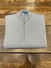 Load image into Gallery viewer, 3/4 ZIP SWEATER B1079/ALOG LIGHT GREY
