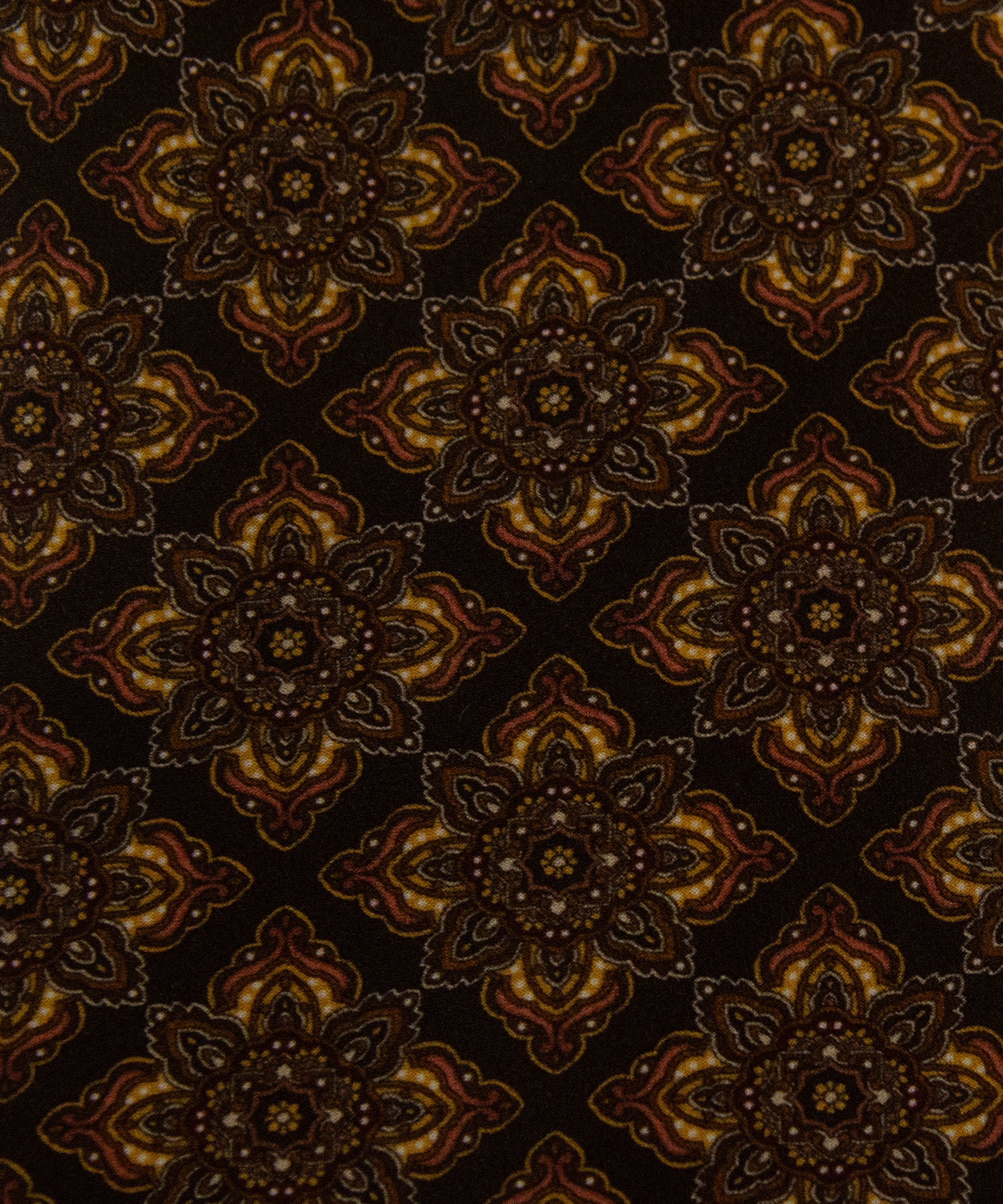 Brown Silk Tie – Medallion Motif