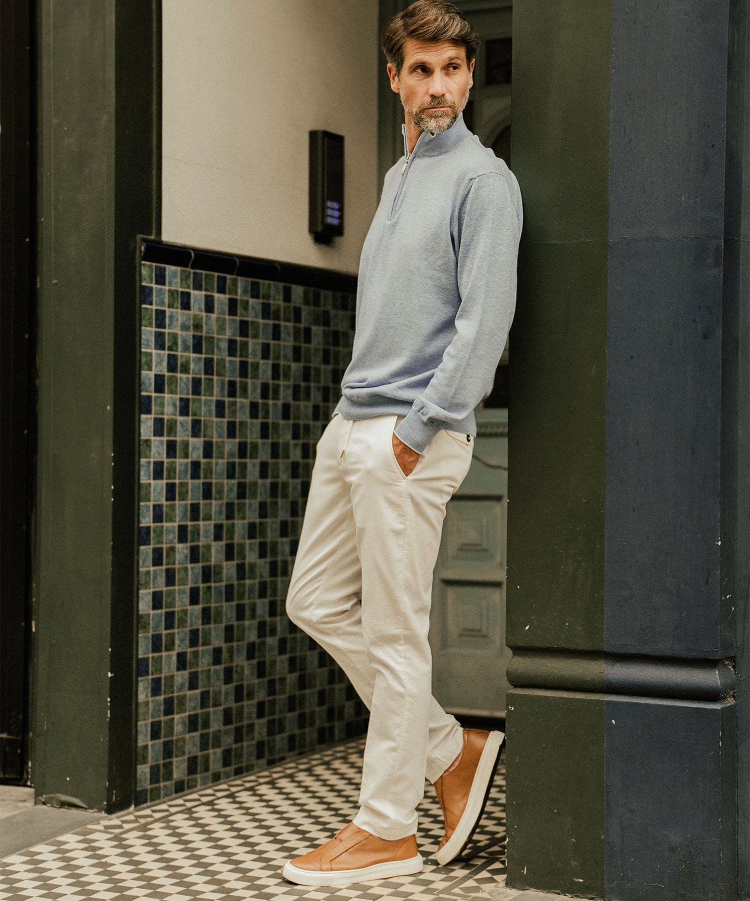 WHITE CHINOS BG41