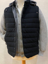 Load image into Gallery viewer, GILET/HOOD J36N1/B NAVY A372/CAPST
