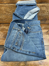 Load image into Gallery viewer, COTTON STRETCH JEANS LT BLUE PD00003.310
