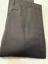 Load image into Gallery viewer, CONTEMPORY CHARCOAL SUIT BF02920/101 WINDOW PANE CHARCOAL WINDOW PAINED
