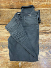 Load image into Gallery viewer, LENNOX STRETCH JEANS GREY-SHELDON W6657
