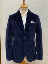 Load image into Gallery viewer, SB VELVET BLAZER NAVY CN3621

