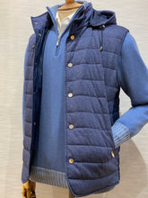 Load image into Gallery viewer, GILET-HOOD A380/CAP NAVY 6112.39
